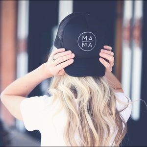 MAMA Trucker Hat!